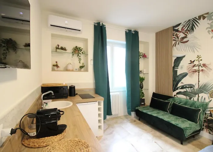 Milanrentals - Rainforest Apartman